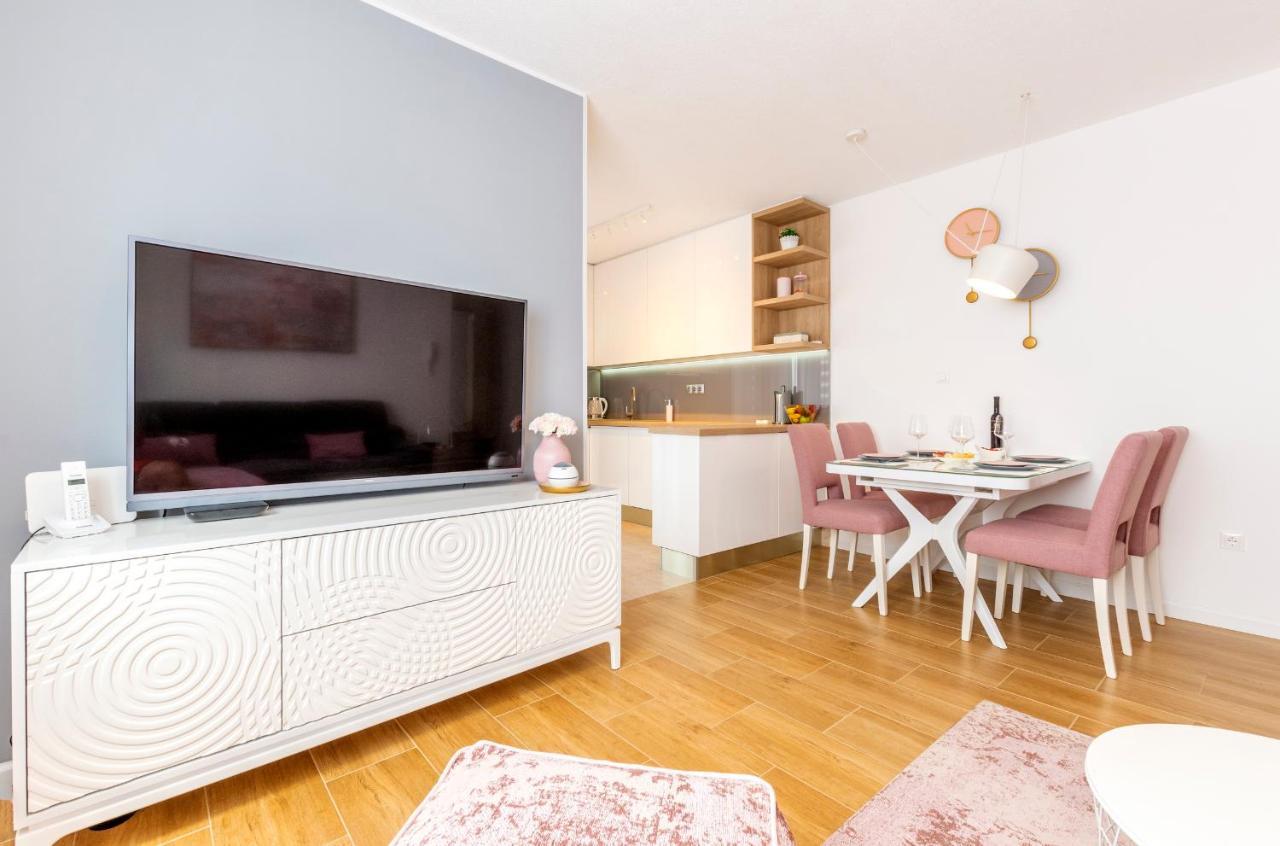 Rose Lägenhet Kaštela Exteriör bild